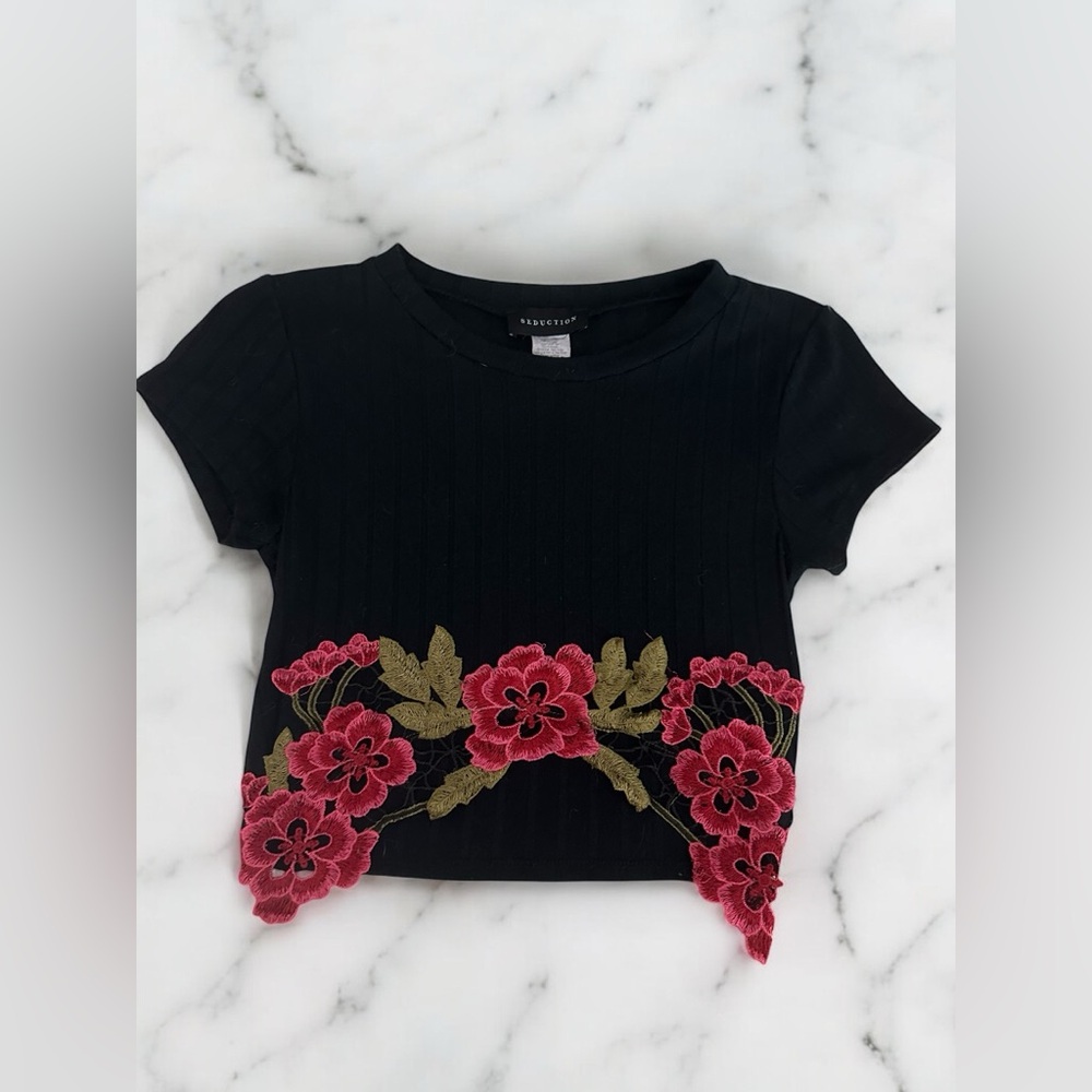 Seduction Black Floral Embroidered Crop Top